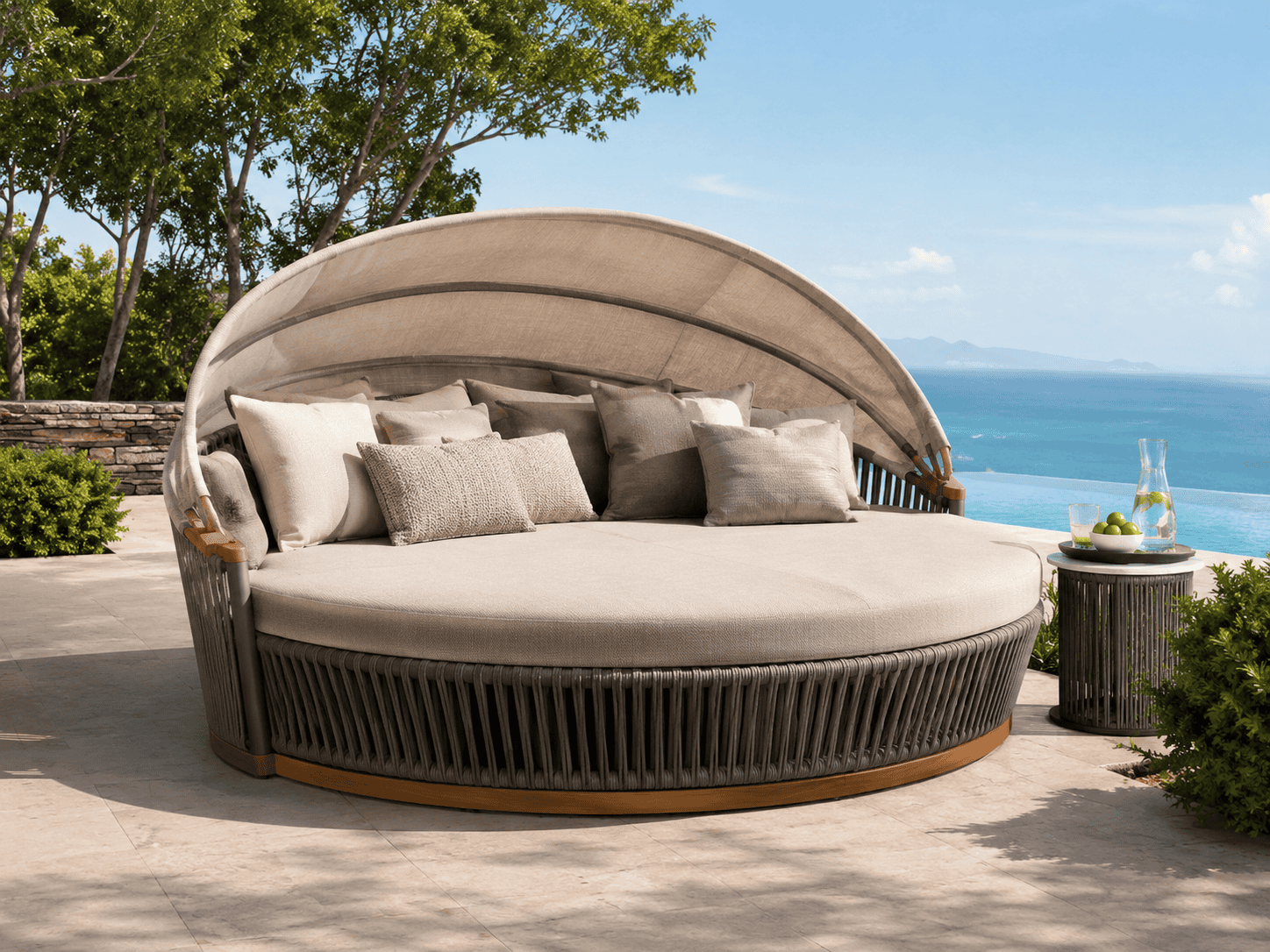 Outdoor Daybeds